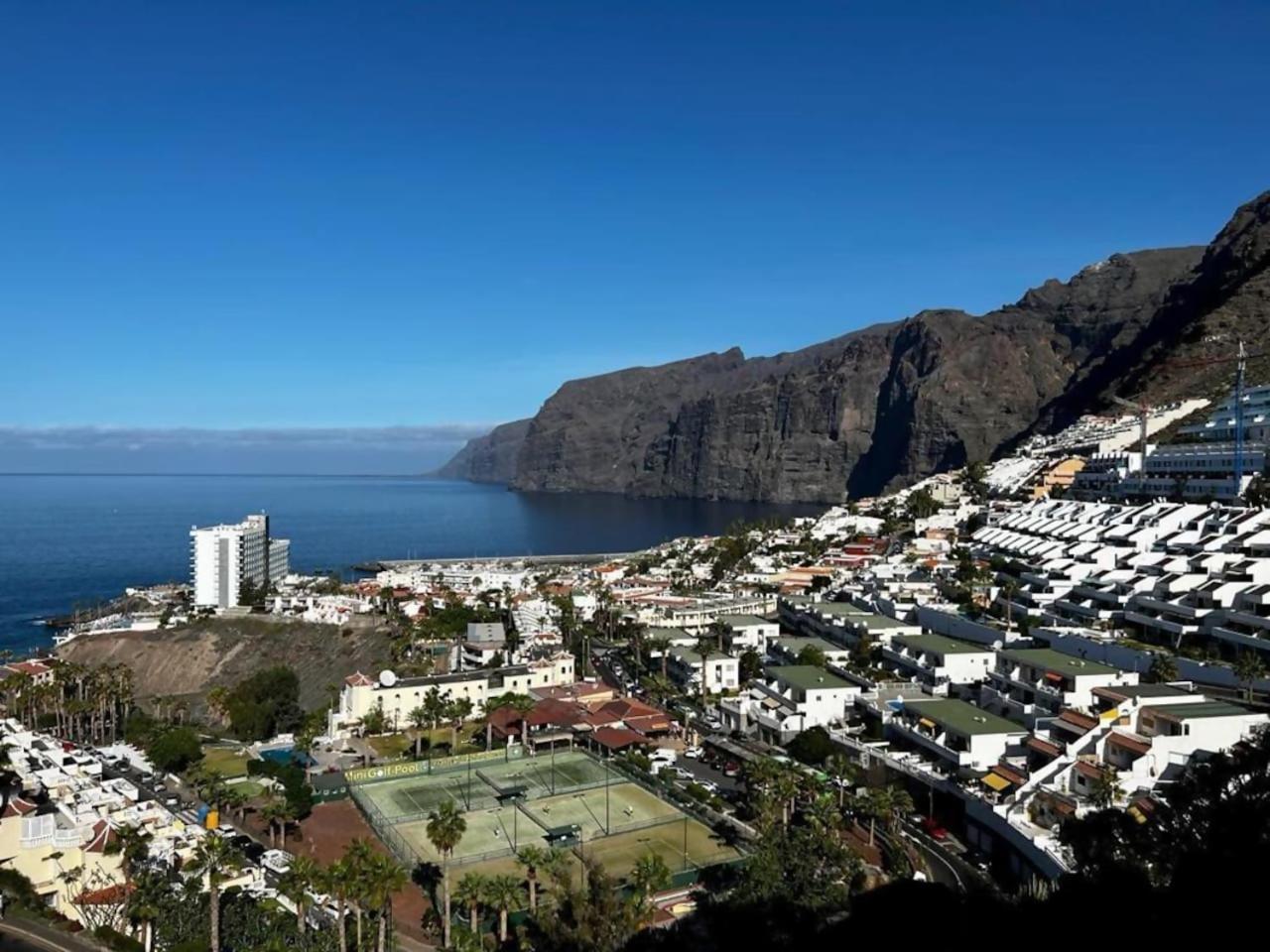 Apartamento En Los Acantilados De Los Gigantes 阿坎提拉德洛斯基 外观 照片